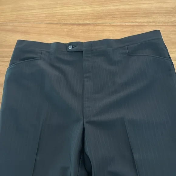 Men’s vintage 38 x 32 black striped pants - Picture 2 of 3